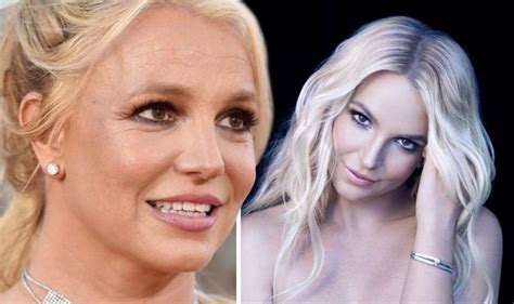 girl naked selfie|Britney Spears posts naked pictures on Instagram as a ‘free。